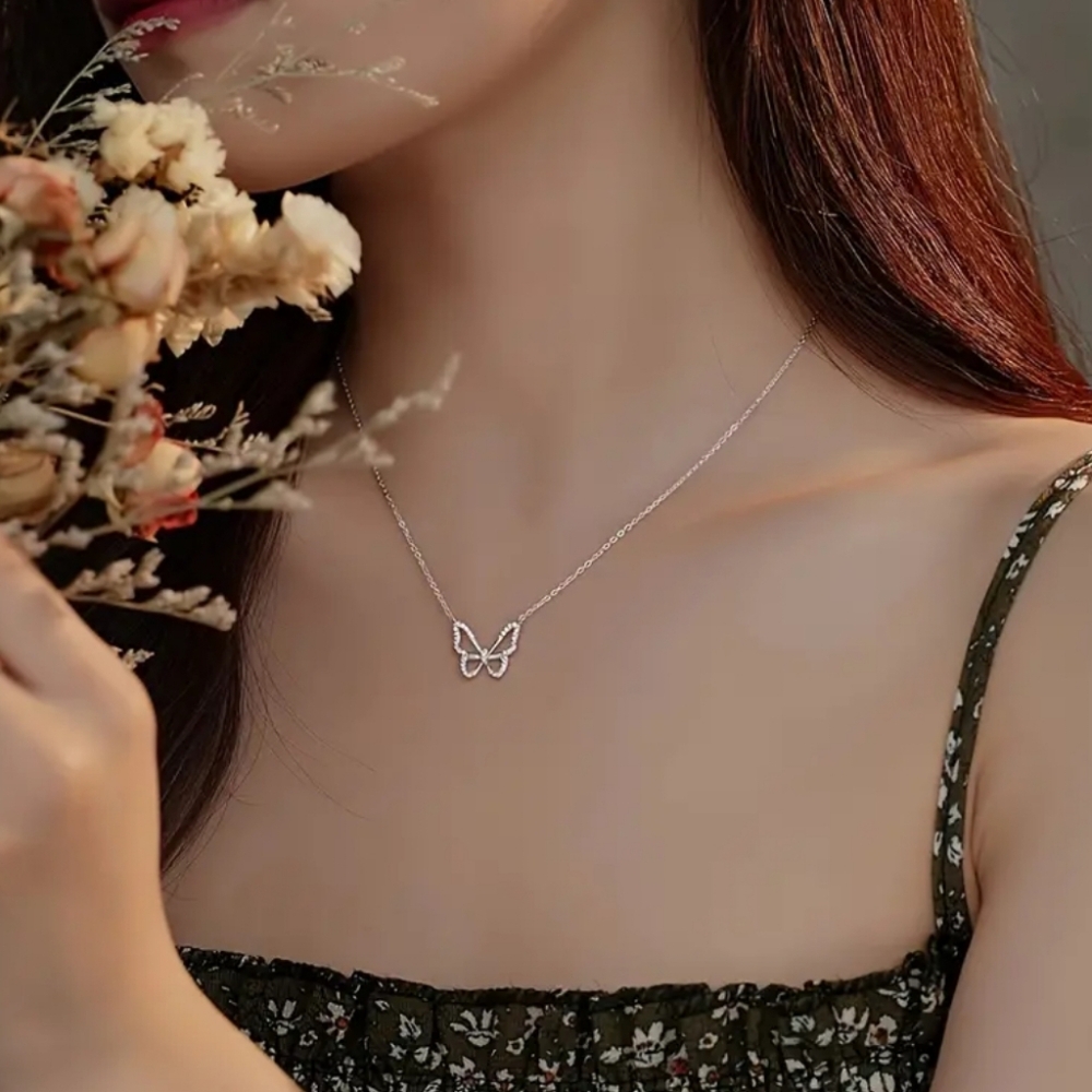 Elegant Silver Butterfly Necklace With Adjustable Length NEW